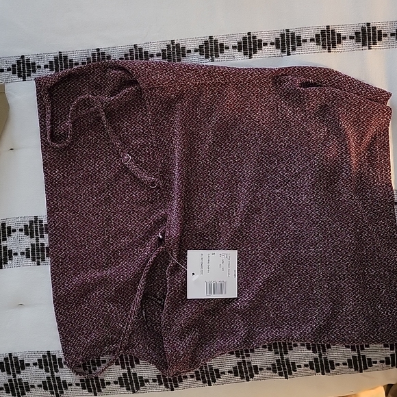 Cassie shimmer cowl top, guess size small, plum color - Picture 2 of 2